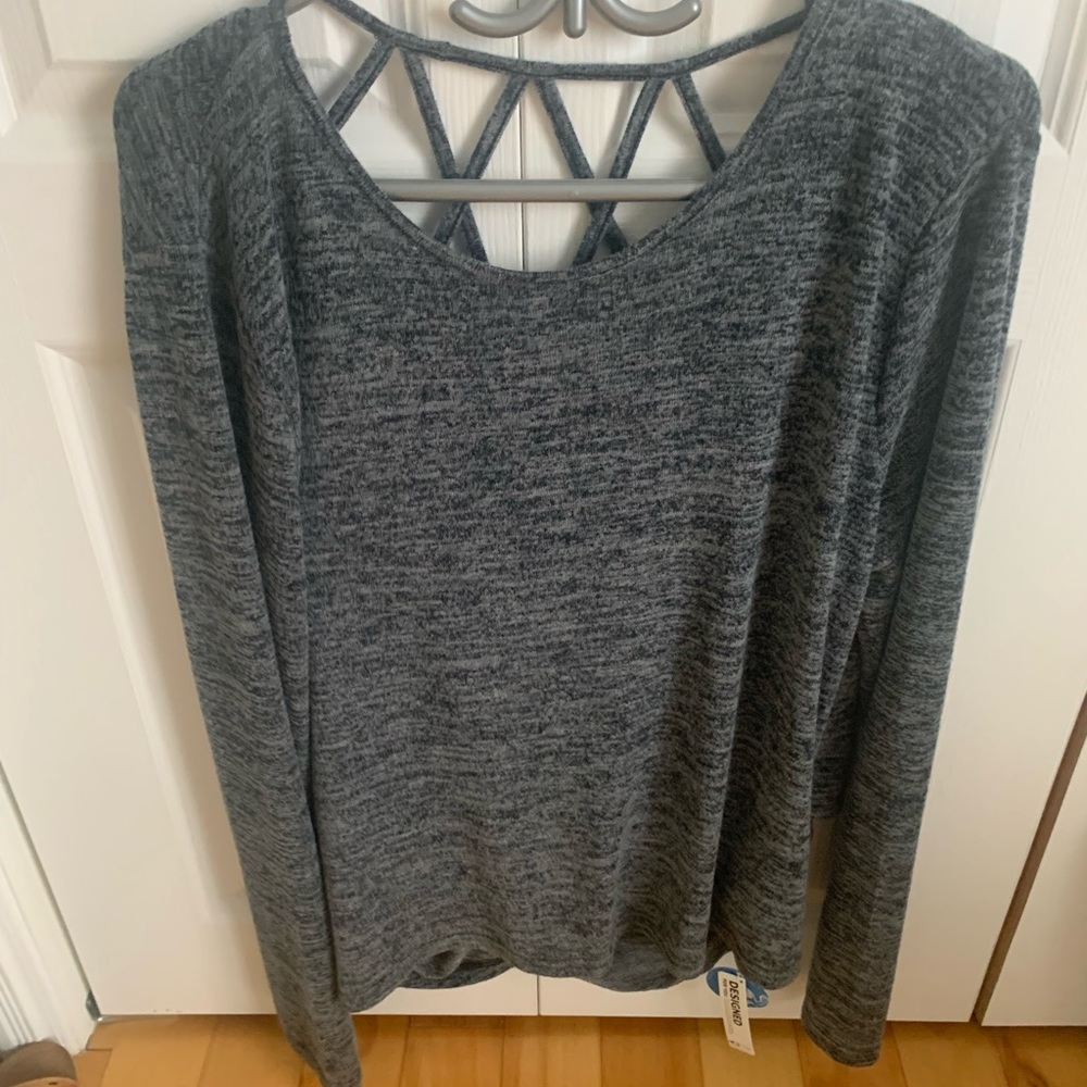 Soft grey top with plain front and detailed back.